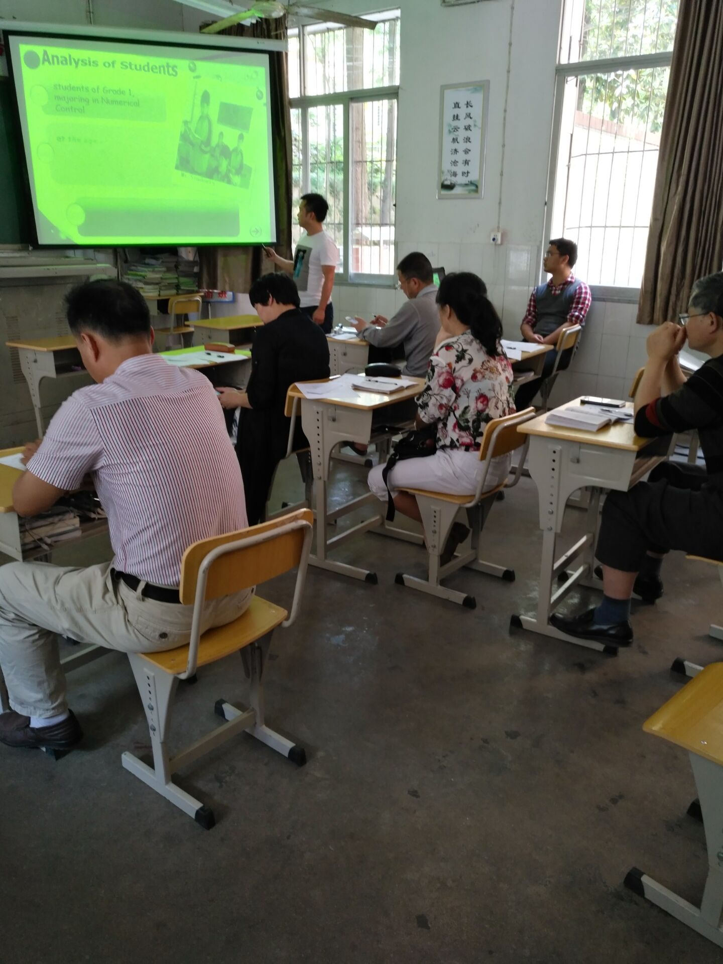 航天學校：壓重擔，促進年輕教師快速成長